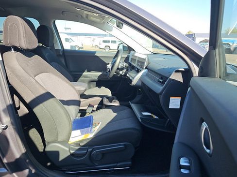 Used 2024 Hyundai Ioniq 5 SEL AWD/4WD image 7