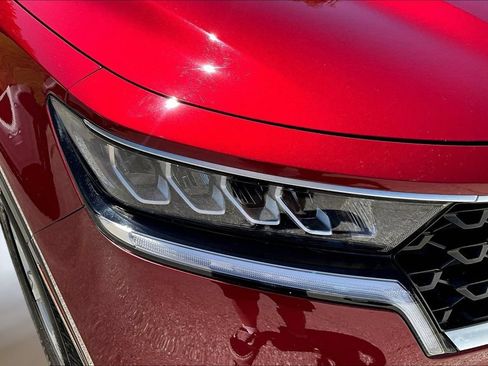 Certified 2022 Kia Sorento LX FWD image 29
