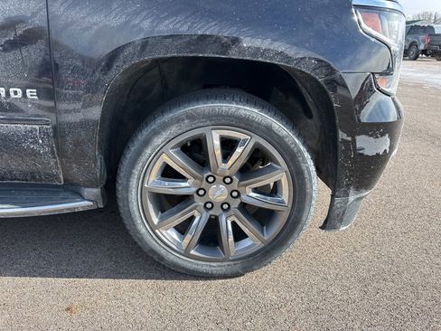 Used 2015 Chevrolet Tahoe LTZ image 3