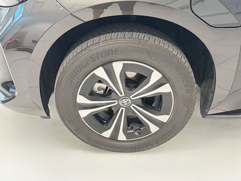Certified 2024 Toyota bZ4X FWD image 23