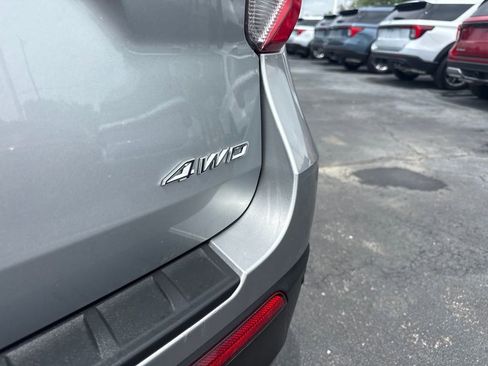 Used 2023 Ford Explorer XLT w/ Equipment Group 202A AWD/4WD image 11