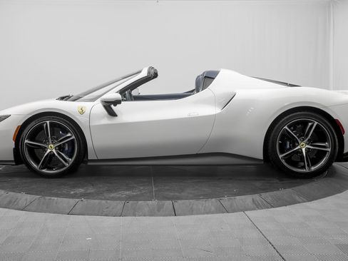 Used 2026 Ferrari 296 GTS RWD image 4