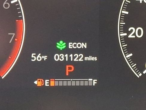 Used 2023 Honda Pilot Touring image 23