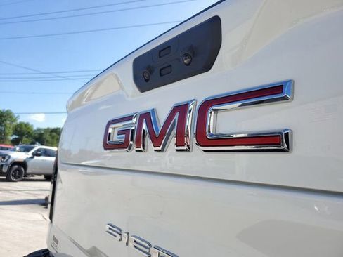 New 2026 GMC Sierra 3500 AT4 w/ AT4 Premium Plus Package AWD/4WD image 7