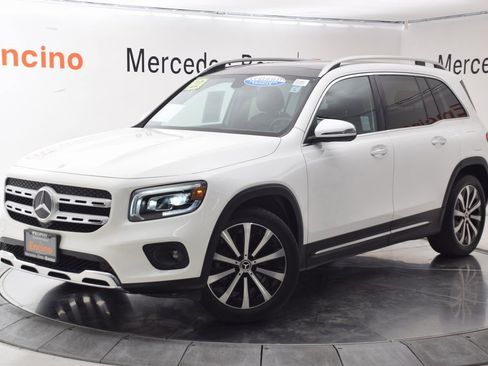 Certified 2022 Mercedes-Benz GLB 250 4MATIC image 2