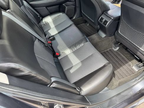 Used 2013 Subaru Legacy 2.5i Limited AWD/4WD image 26