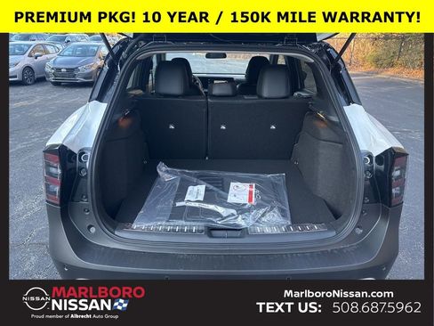 New 2026 Nissan Kicks SR w/ SR Premium Package image 13