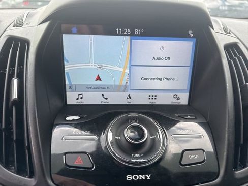 Used 2018 Ford Escape Titanium image 4