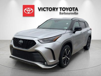 Used 2022 Toyota Highlander XSE
