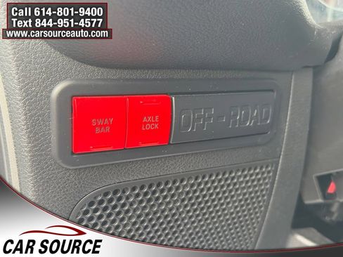 Used 2016 Jeep Wrangler Unlimited Rubicon AWD/4WD image 15