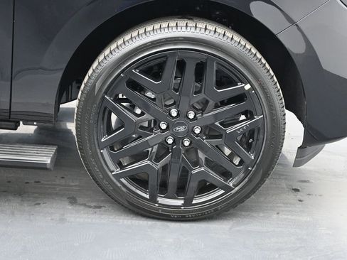 New 2026 Ford Expedition Platinum AWD/4WD image 26