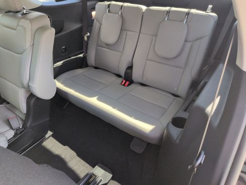 New 2026 Ford Explorer Active AWD/4WD image 32