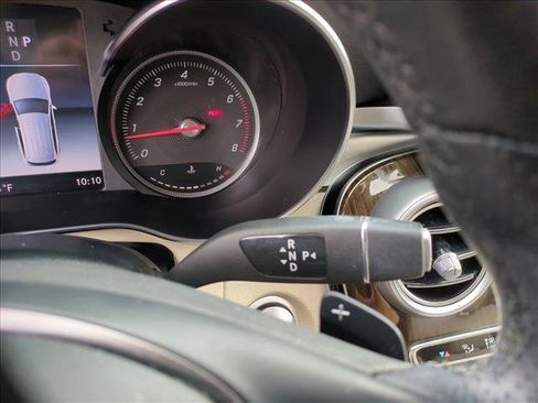 Used 2019 Mercedes-Benz GLC 300 image 12