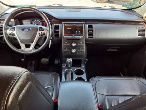 Used 2013 Ford Flex SEL FWD image 13