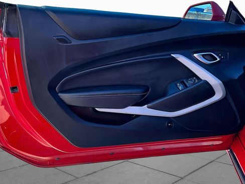 Used 2022 Chevrolet Camaro LT RWD image 20