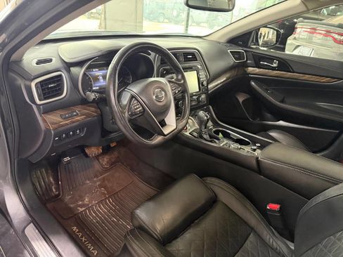 Used 2017 Nissan Maxima Platinum image 21