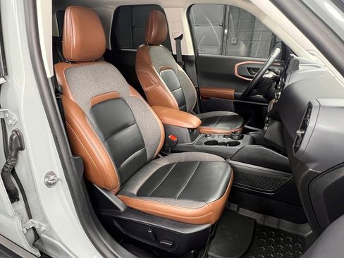 Used 2023 Ford Bronco Sport Outer Banks image 7