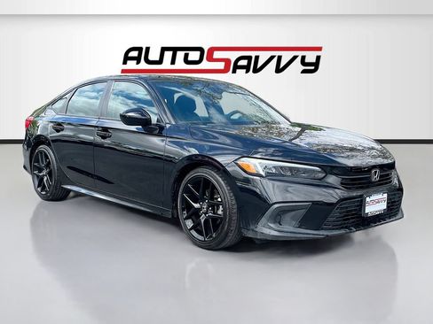 Used 2023 Honda Civic Sport image 1