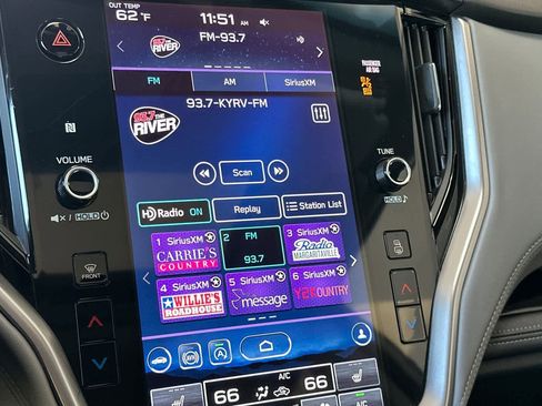 Used 2022 Subaru Outback Limited image 21