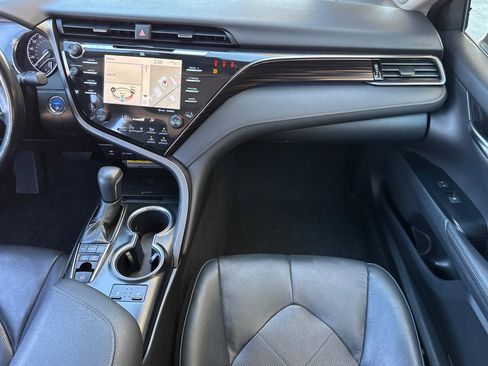 Used 2019 Toyota Camry XLE w/ Driver Assist Package FWD image 30