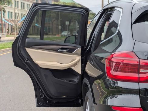 Used 2019 BMW X3 sDrive30i image 10