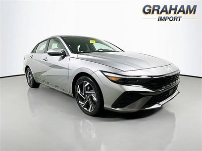 Certified 2025 Hyundai Elantra SEL