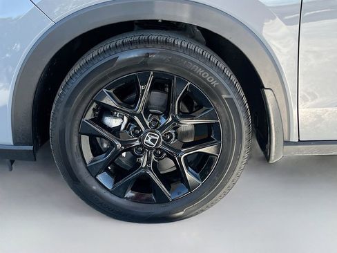 Used 2025 Honda HR-V Sport image 29