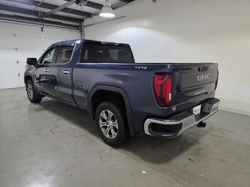 Certified 2022 GMC Sierra 1500 SLT w/ SLT Convenience Package image 4