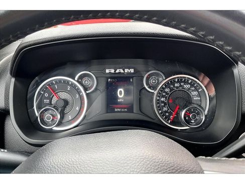 Used 2024 RAM 2500 Big Horn image 23