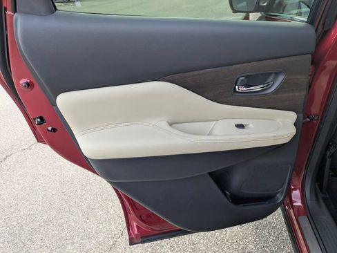 Used 2023 Nissan Murano Platinum w/ Cargo Package FWD image 25