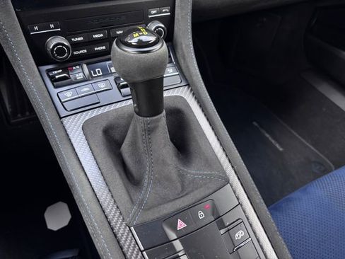 Certified 2024 Porsche 718 Cayman GT4 RS image 19