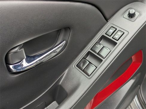 Used 2023 Nissan Frontier PRO-4X w/ Pro Convenience Package image 11