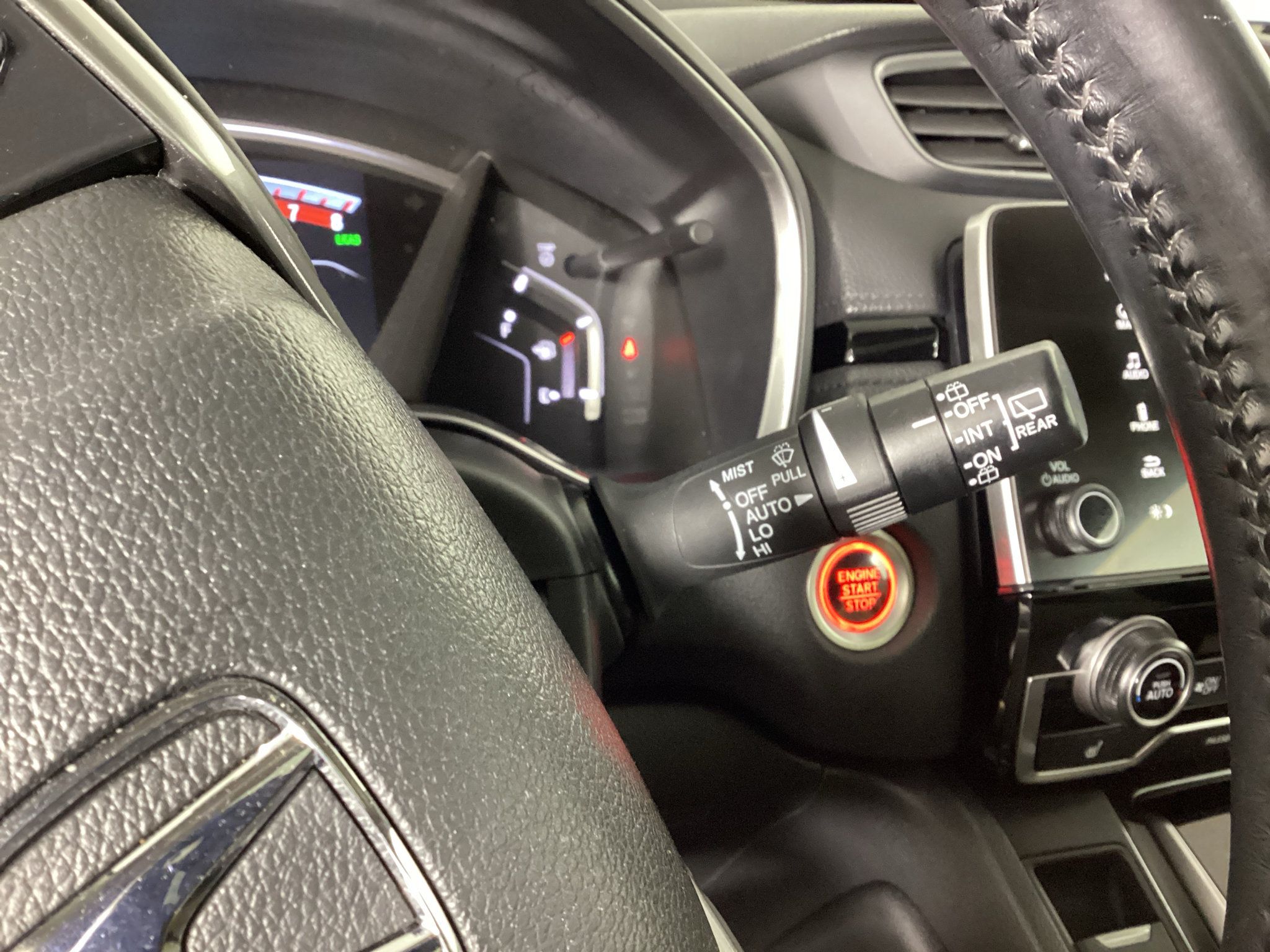 Used 2018 Honda CR-V Touring image 22