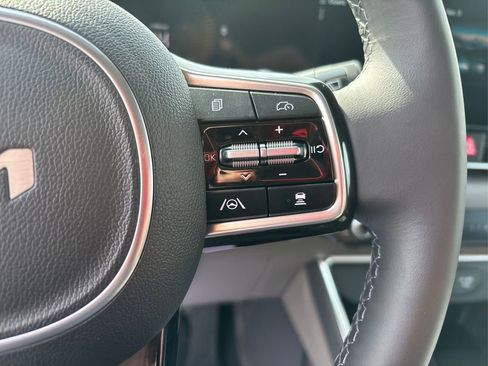 New 2026 Kia Carnival EX image 29