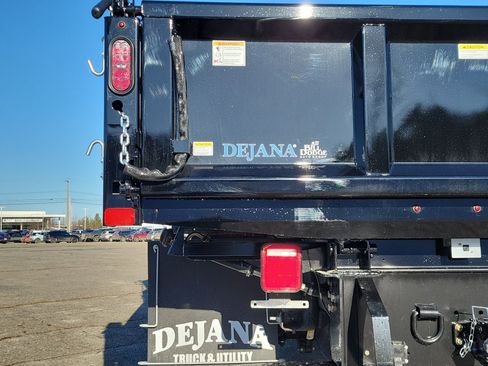 New 2026 GMC Sierra 3500 Pro w/ Convenience Package image 15