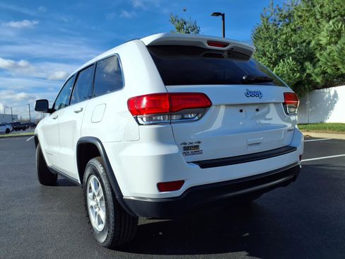 Used 2015 Jeep Grand Cherokee Laredo w/ Quick Order Package 23E AWD/4WD image 28