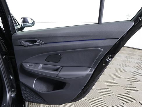 Used 2025 Volkswagen Golf R Black Edition image 30