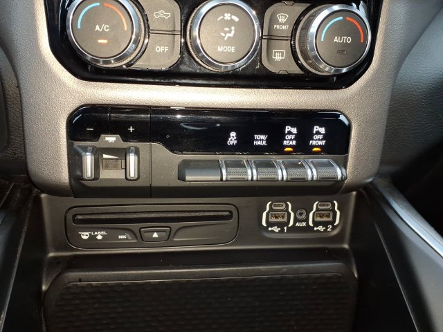 Used 2019 RAM 1500 Big Horn AWD/4WD image 19