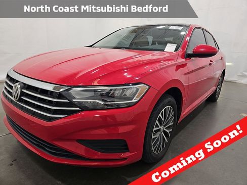 Used 2020 Volkswagen Jetta SE image 1