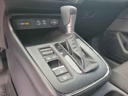 Used 2023 Honda CR-V EX image 10