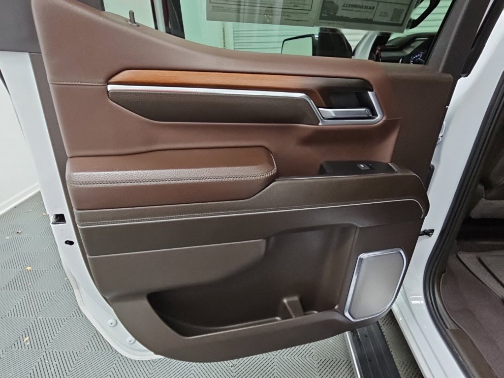 Certified 2025 GMC Sierra 1500 Denali AWD/4WD image 31