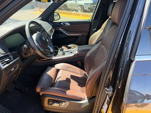 Used 2020 BMW X7 xDrive40i w/ Premium Package AWD/4WD image 6