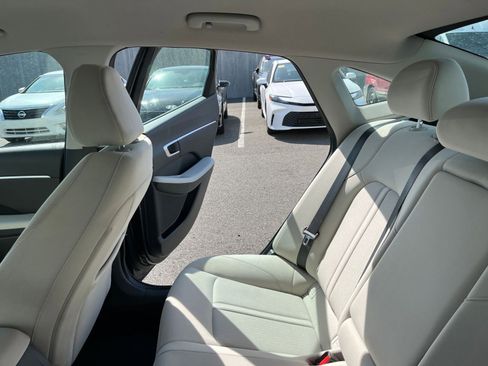 Used 2025 Hyundai Sonata SEL FWD image 40