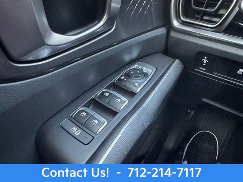 New 2025 Kia Sorento S w/ Panoramic Sunroof Package image 23