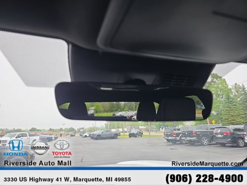 Used 2024 Toyota Tacoma TRD Off-Road AWD/4WD image 19