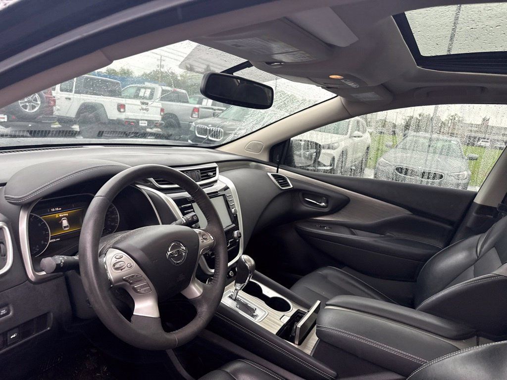 Used 2017 Nissan Murano Platinum w/ Platinum Technology Package AWD/4WD image 10
