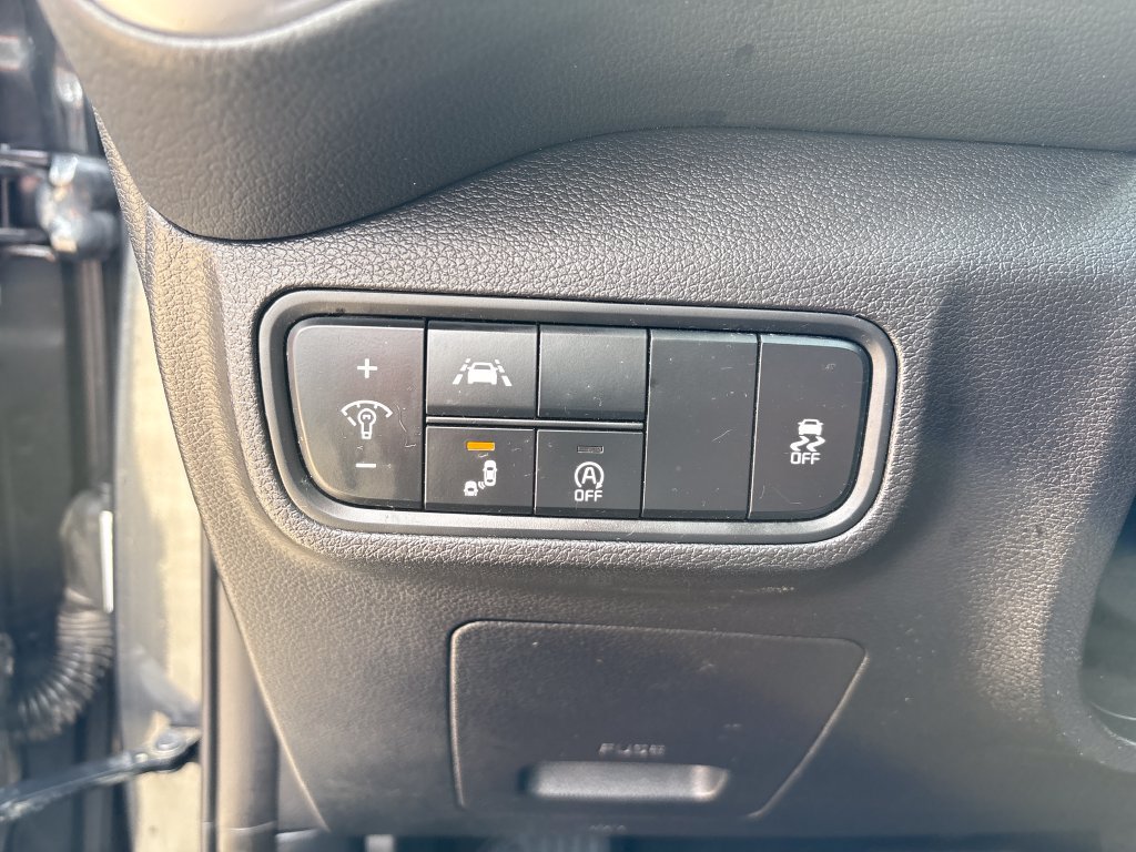 Used 2022 Kia Soul LX w/ Technology Package FWD image 32