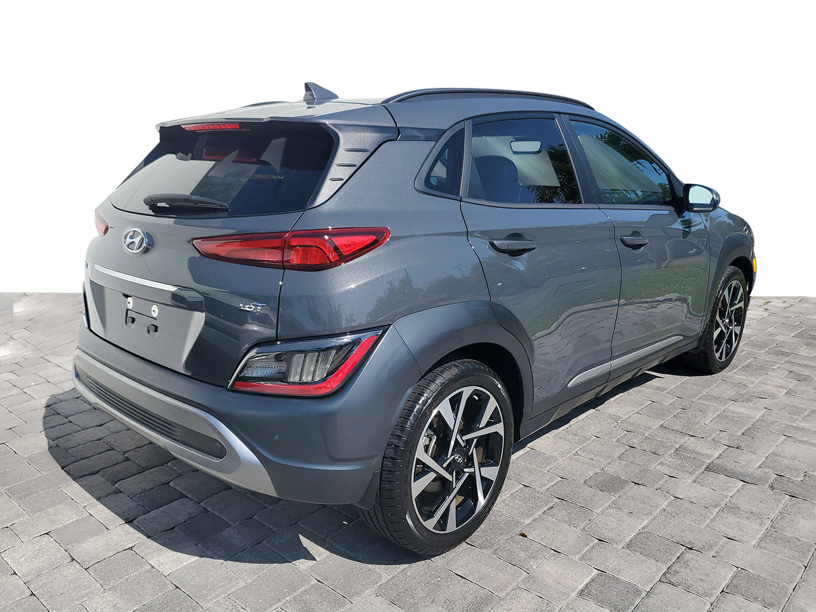 Used 2023 Hyundai Kona Limited FWD image 4