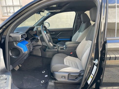 Used 2025 Toyota Tacoma SR image 25