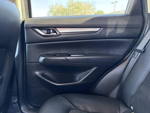 Used 2021 MAZDA CX-5 Touring image 17